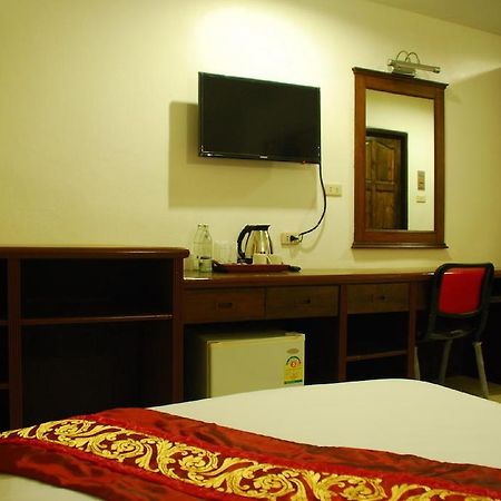 Patong Budget Rooms Exterior photo