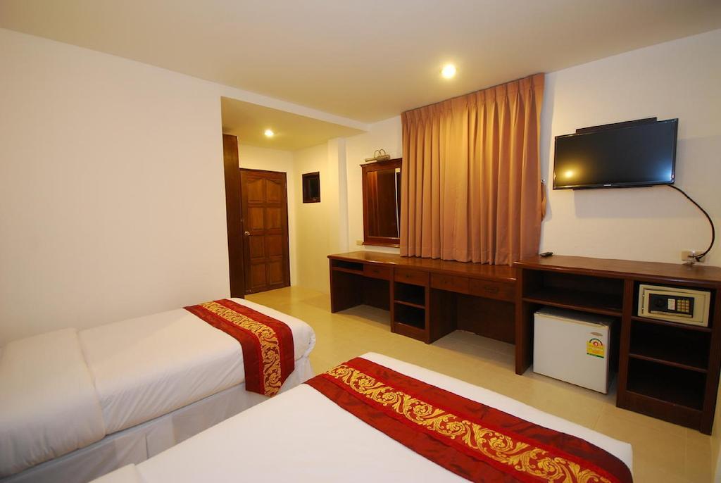Patong Budget Rooms Exterior photo