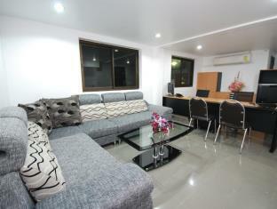 Patong Budget Rooms Exterior photo